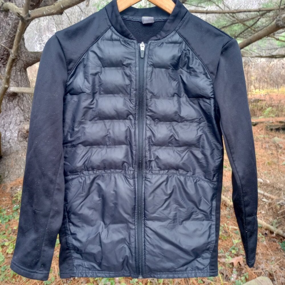 Boys zip up